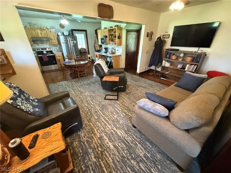 11140 Strasburg Bolivar Road NW, Bolivar, OH 44612 Photo 9