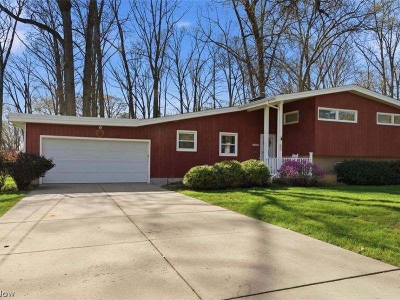 6972 Ronjoy Place, Youngstown, OH 44512 Photo 1