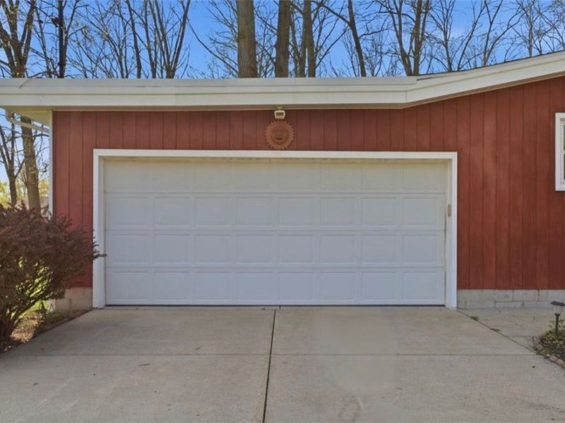 6972 Ronjoy Place, Youngstown, OH 44512 Photo 3