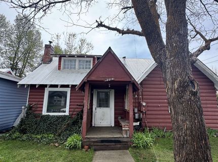 225 Lassen Street, Chester, CA 96020 Photo