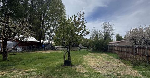 225 Lassen Street, Chester, CA 96020 Photo