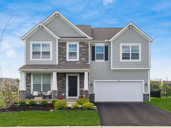 107 Mahogany Drive , Lewis Center, OH 43035