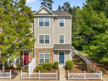 11700 Coppergate Drive, Unit 100, Raleigh, NC 27614