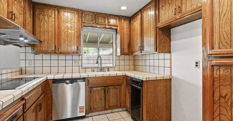 1909 Nadine Ave, Modesto, CA 95351 Photo