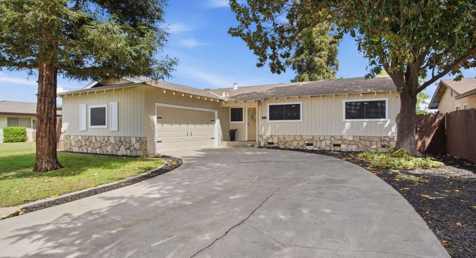 1760 Valparaiso Dr, Turlock, CA 95382 Photo