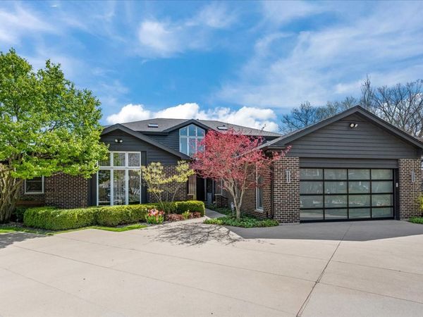 1755 Overland Trail , Deerfield, IL 60015