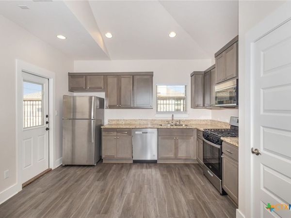 1300 W Black Locust Dr , Unit 501, Pflugerville, TX 78660