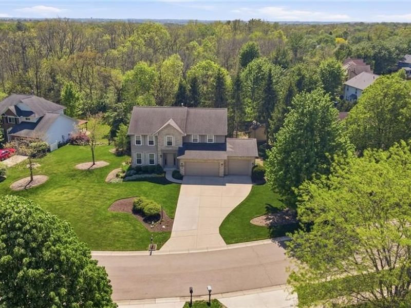 25 Rustic Brook Court, Springboro, OH 45066 Photo 3