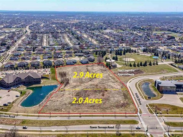Lot 6 Tower Terr Rd/Irish Dr, Marion, IA 52302