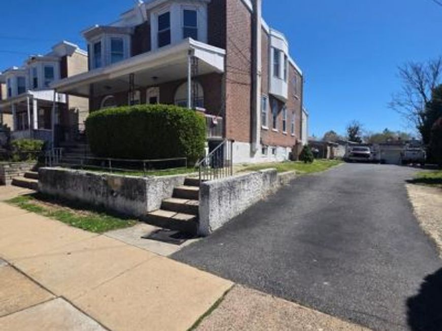 1245 E 11th Street, Crum Lynne, PA 19022 Main Photo