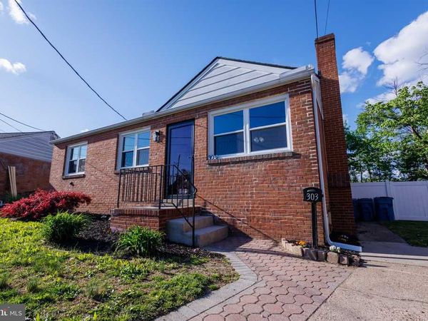 303 SILVERBROOK DRIVE, WILMINGTON, DE 19804