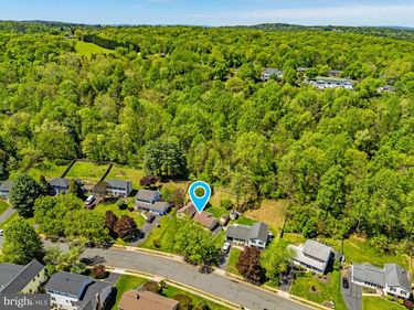 911 CHANCELLOR STREET SW, LEESBURG, VA 20175