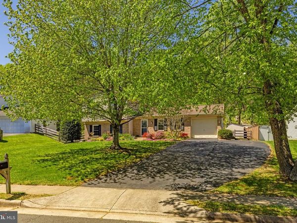 911 CHANCELLOR STREET SW, LEESBURG, VA 20175