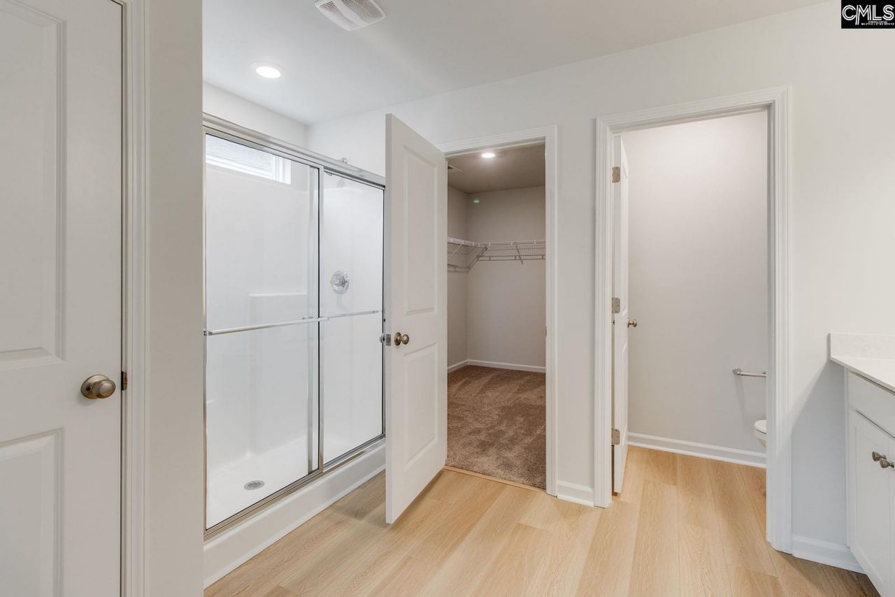 233 Kingsley Drive  Photo 15