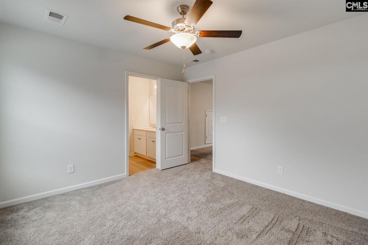 233 Kingsley Drive  Photo 23