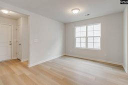 233 Kingsley Drive  photo 4