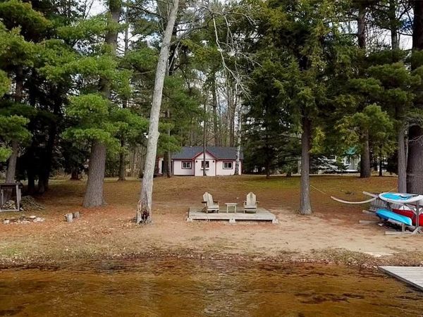 5089 Cottage Dr SE Drive SE, Orange Twp, MI 49646