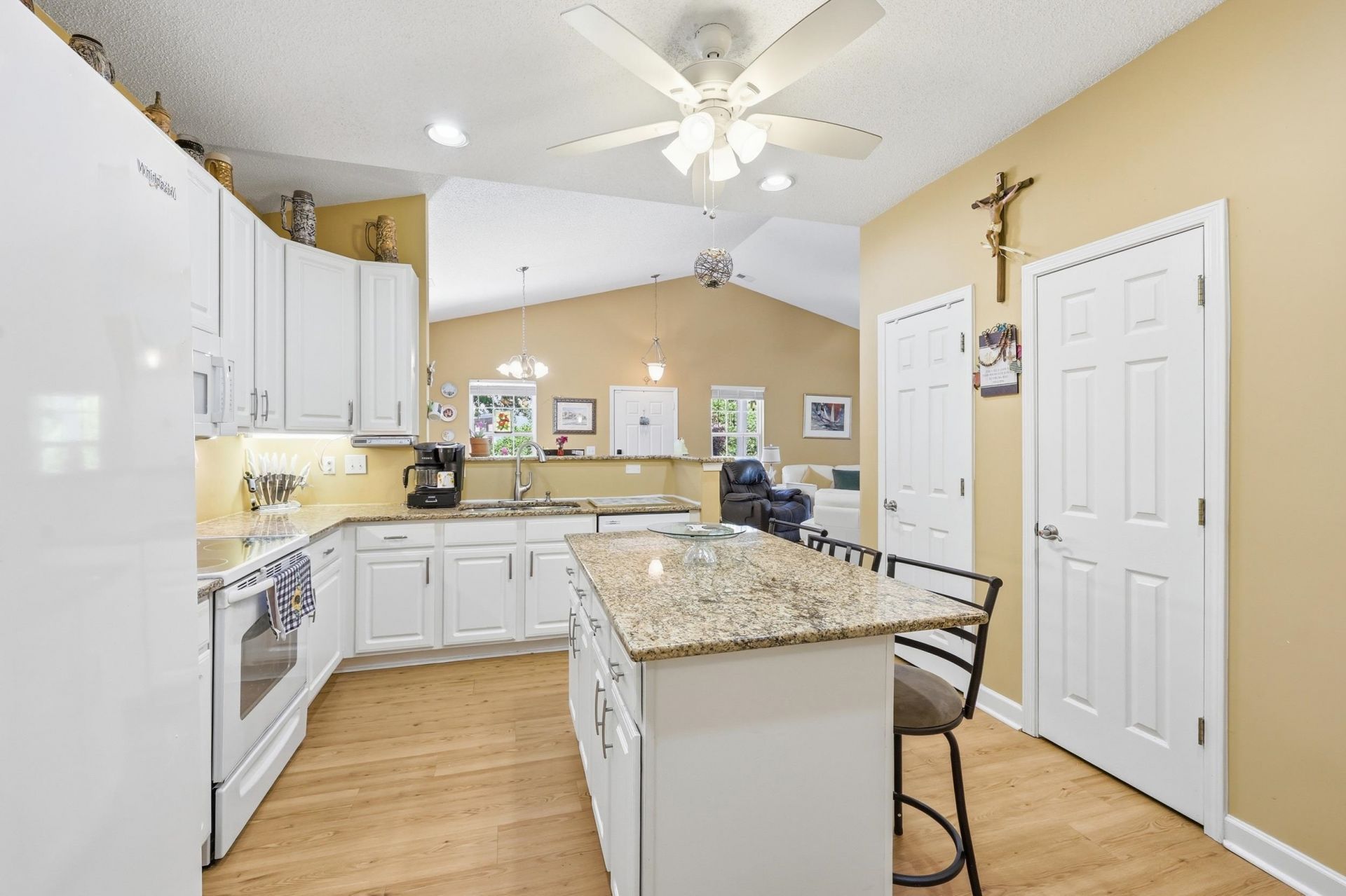 20-1 Rapture Ct.  Photo 11