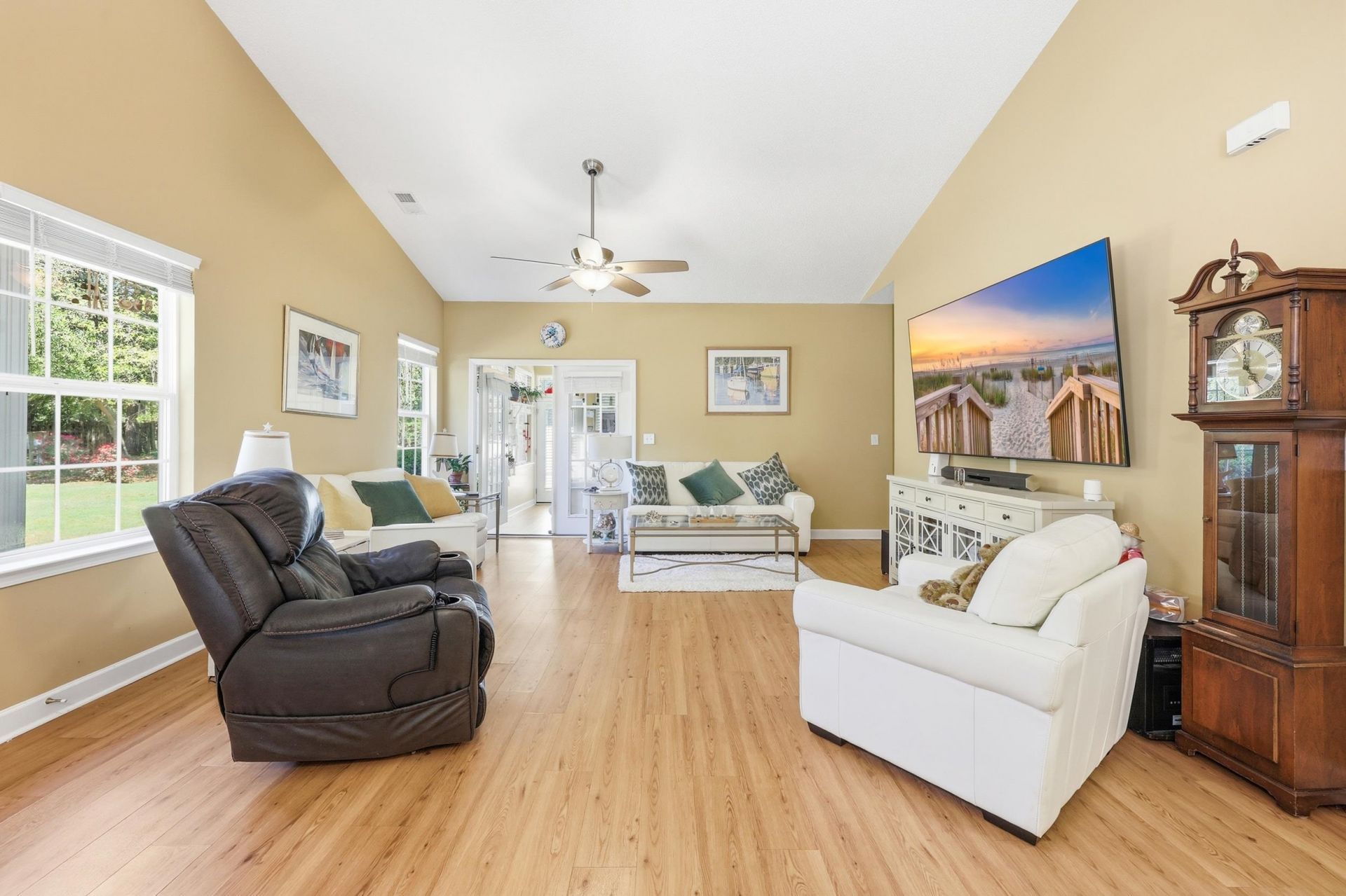 20-1 Rapture Ct.  Photo 5