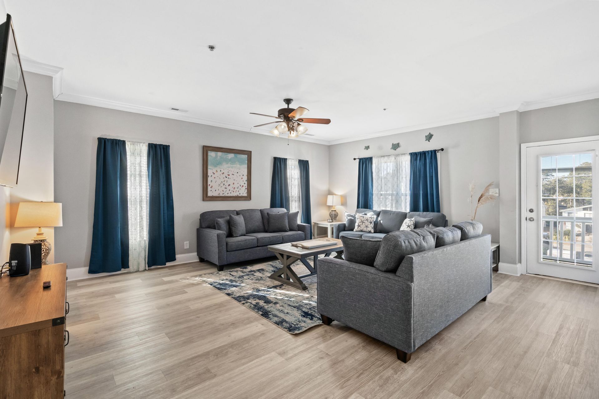 304 S Hillside Drive Photo 13
