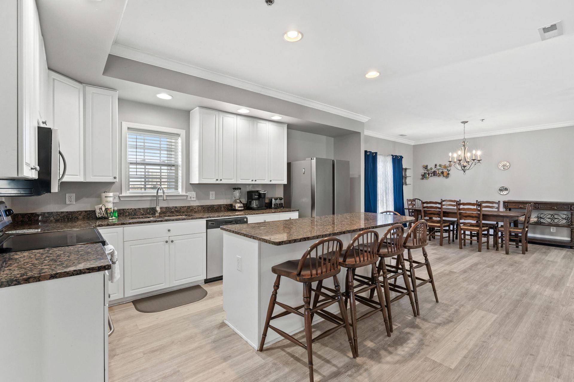 304 S Hillside Drive Photo 16