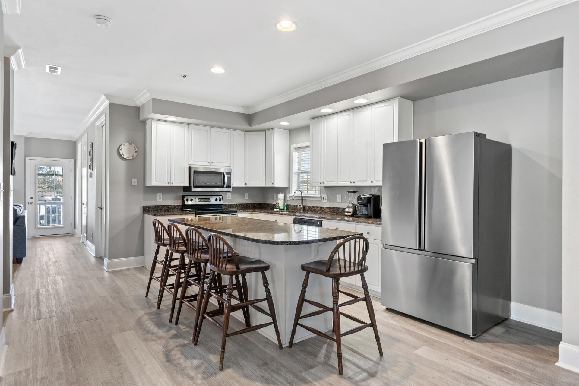 304 S Hillside Drive Photo 17