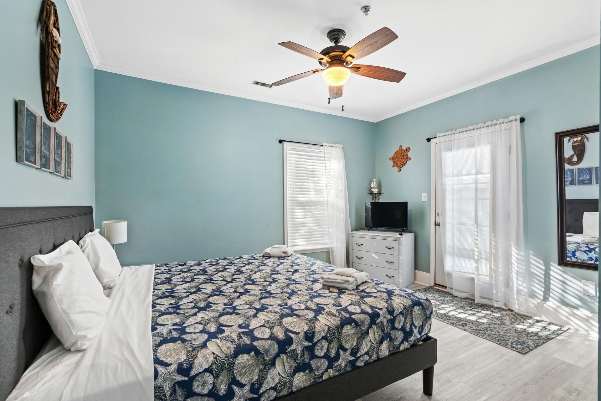 304 S Hillside Drive Photo 40
