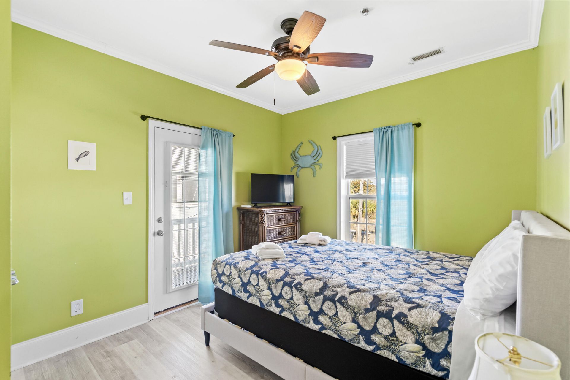 304 S Hillside Drive Photo 43