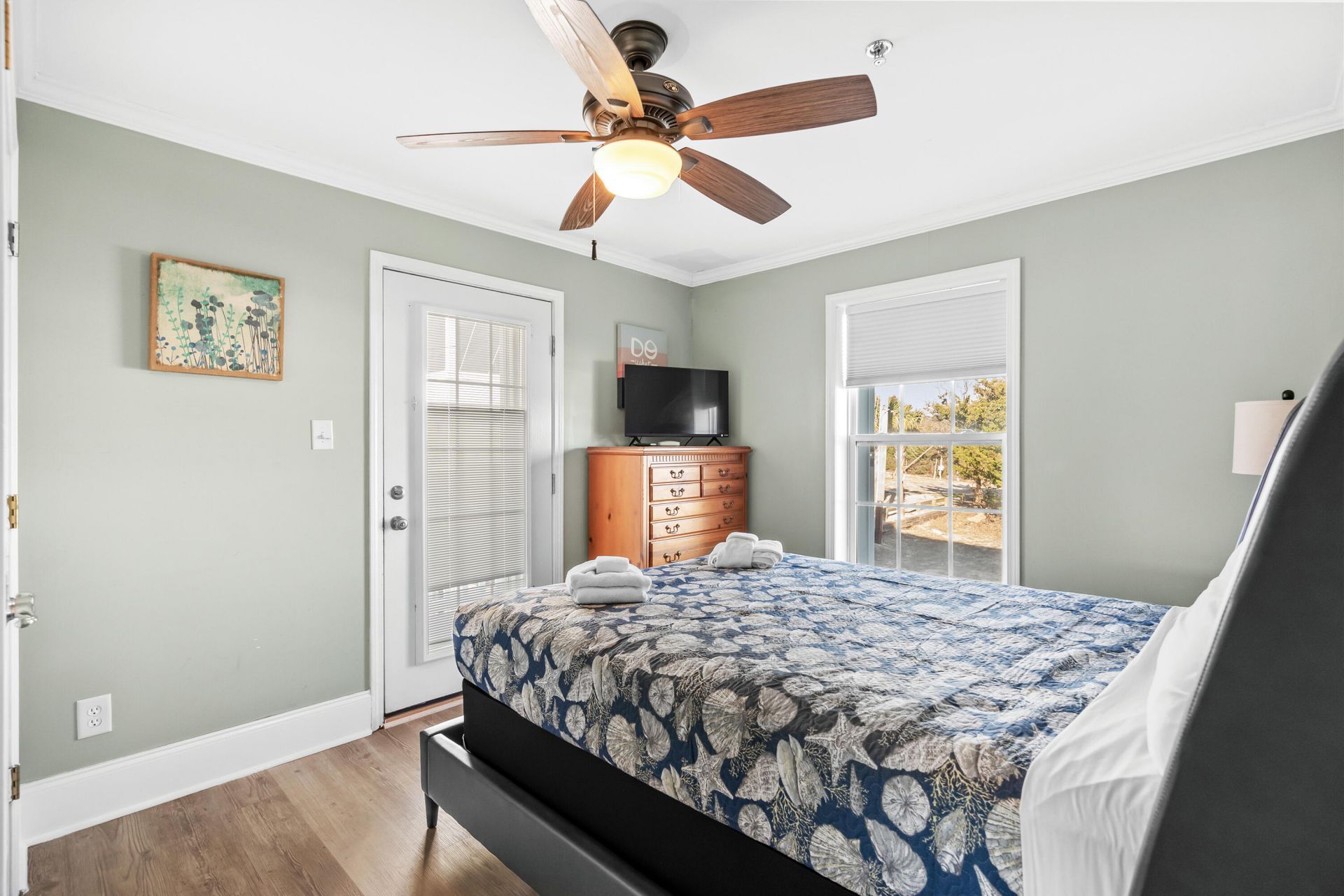 304 S Hillside Drive Photo 55