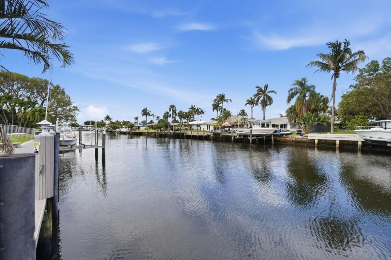 380 SE 5th Avenue, Pompano Beach, FL 33060 Photo