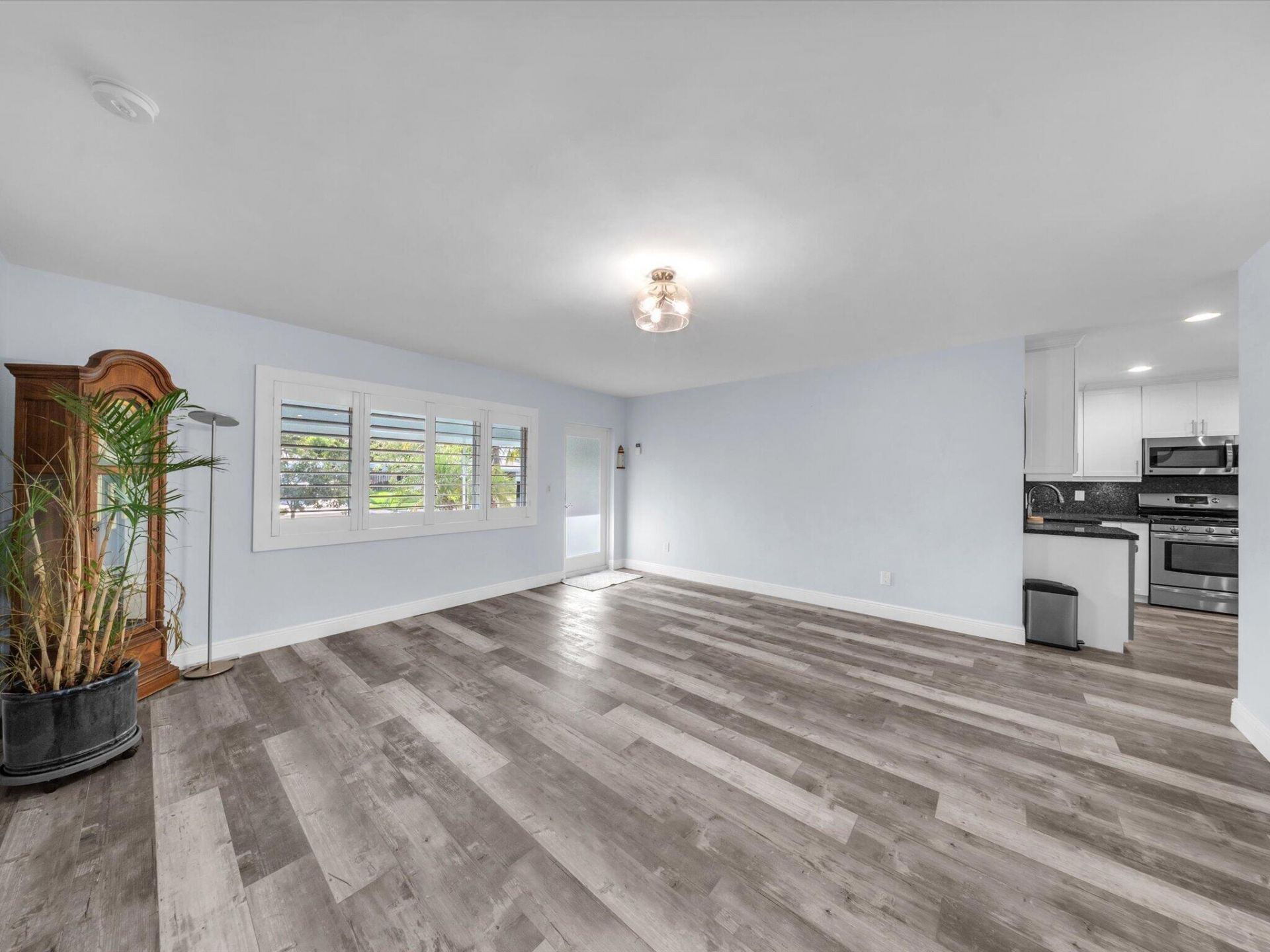380 SE 5th Avenue, Pompano Beach, FL 33060 Photo