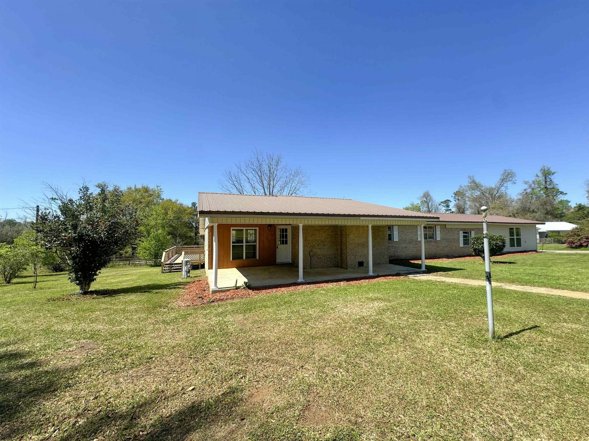 2071 Gay Avenue, Sneads, FL 32460 Photo