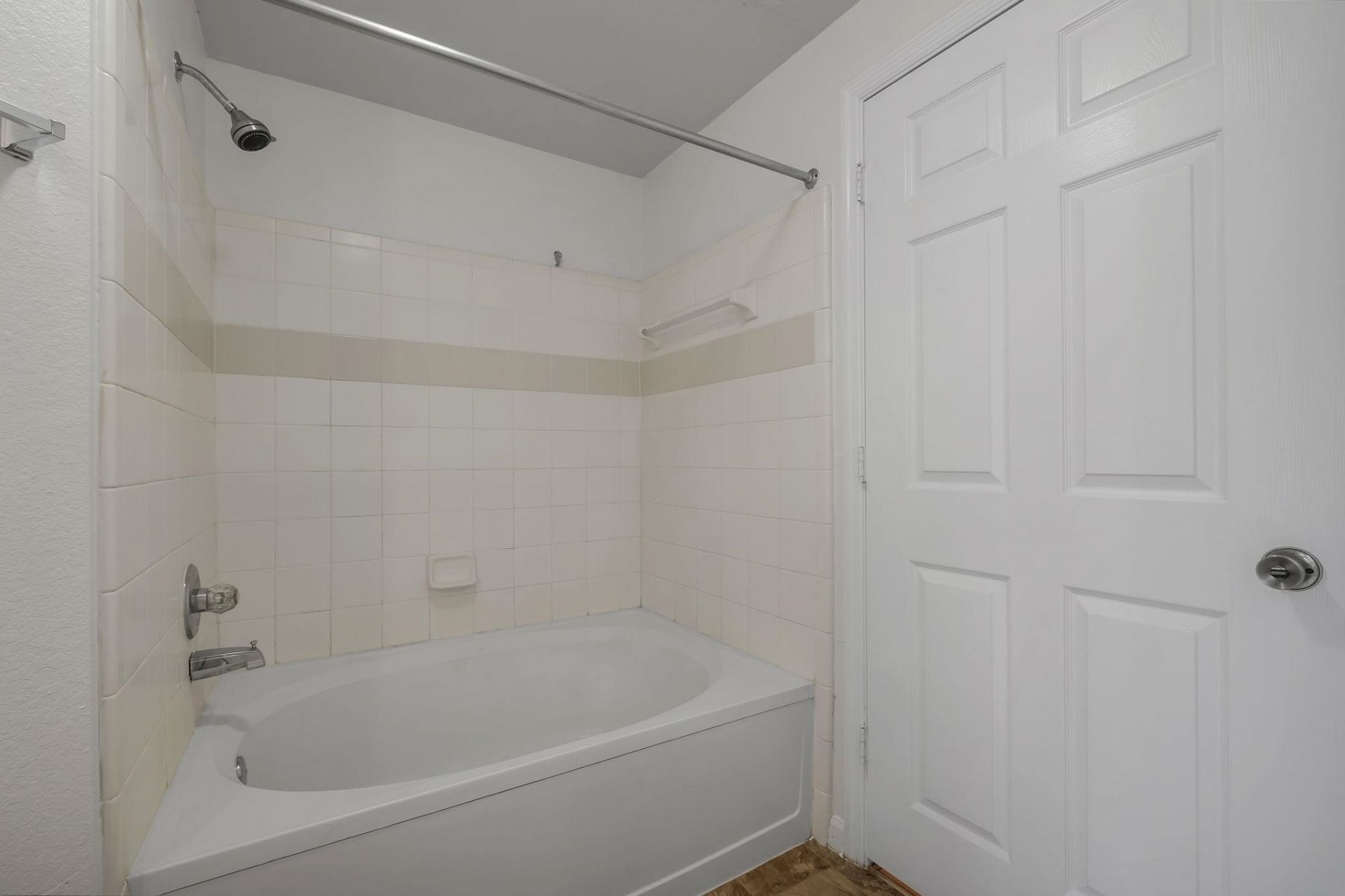 2801 Chancellorsville Drive, Unit 526, Tallahassee, FL 32312 Photo