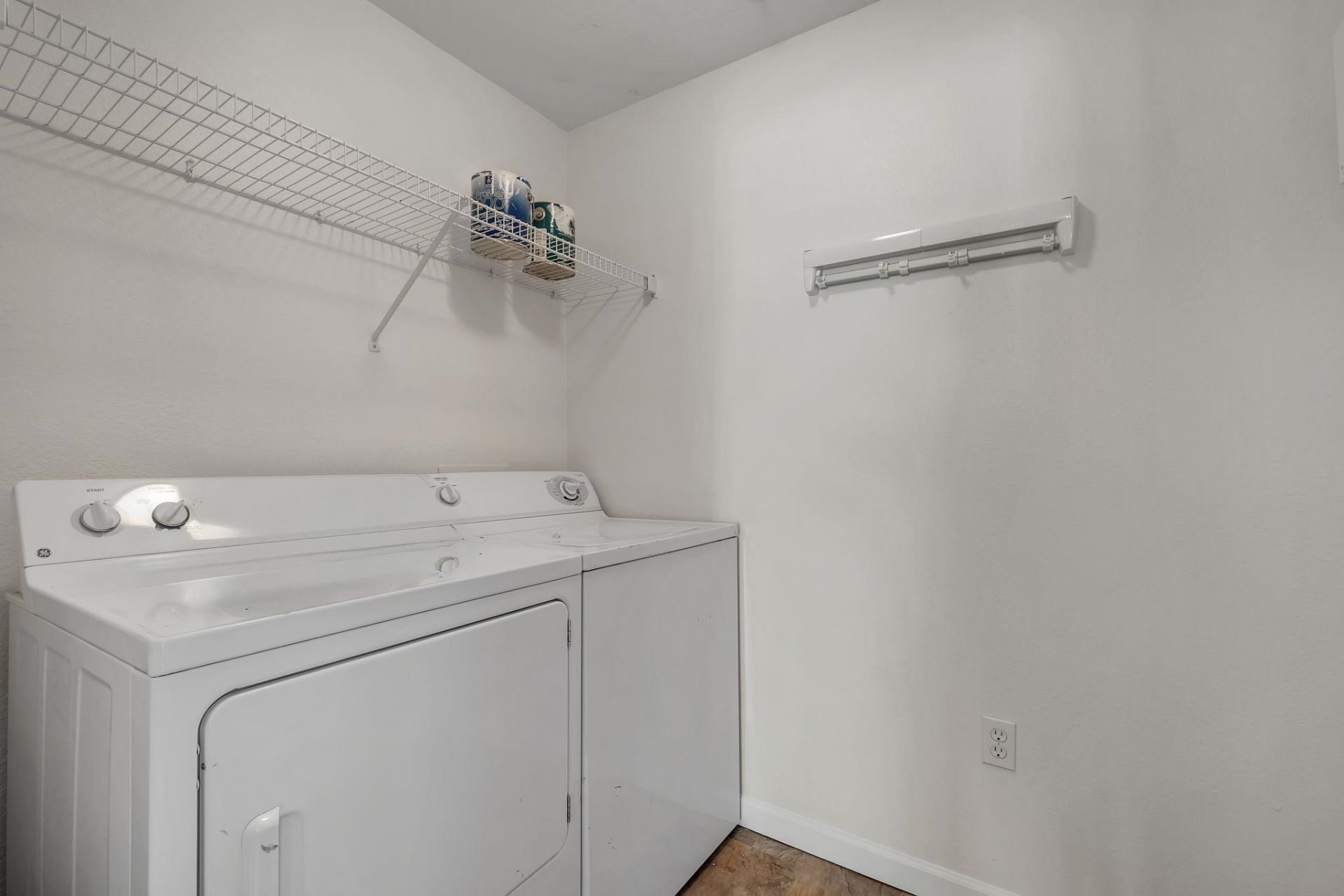 2801 Chancellorsville Drive, Unit 526, Tallahassee, FL 32312 Photo