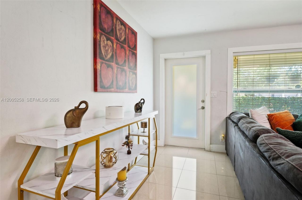 541 SW 38th Ave, Fort Lauderdale, FL 33312 Photo