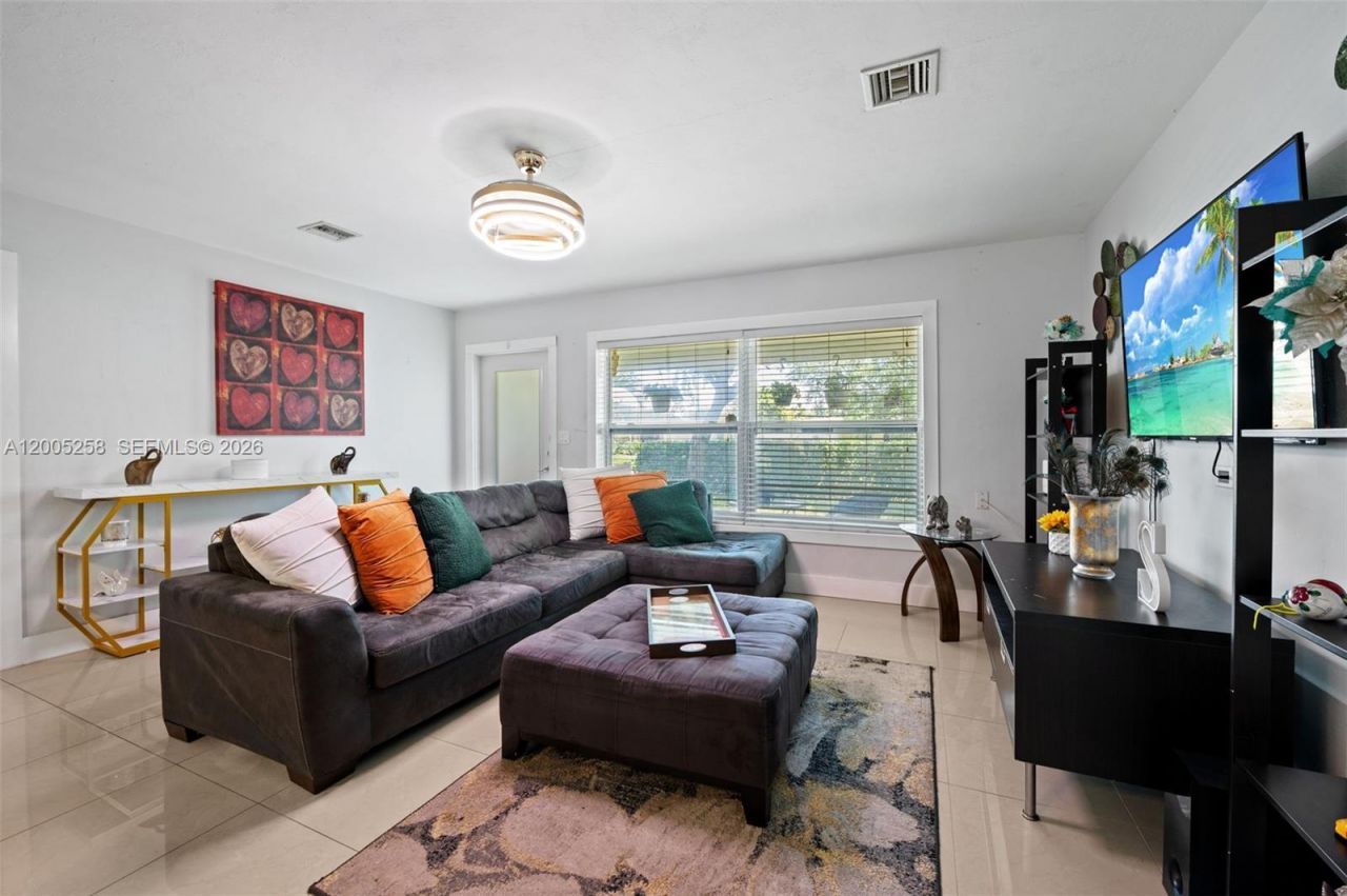 541 SW 38th Ave, Fort Lauderdale, FL 33312 Photo
