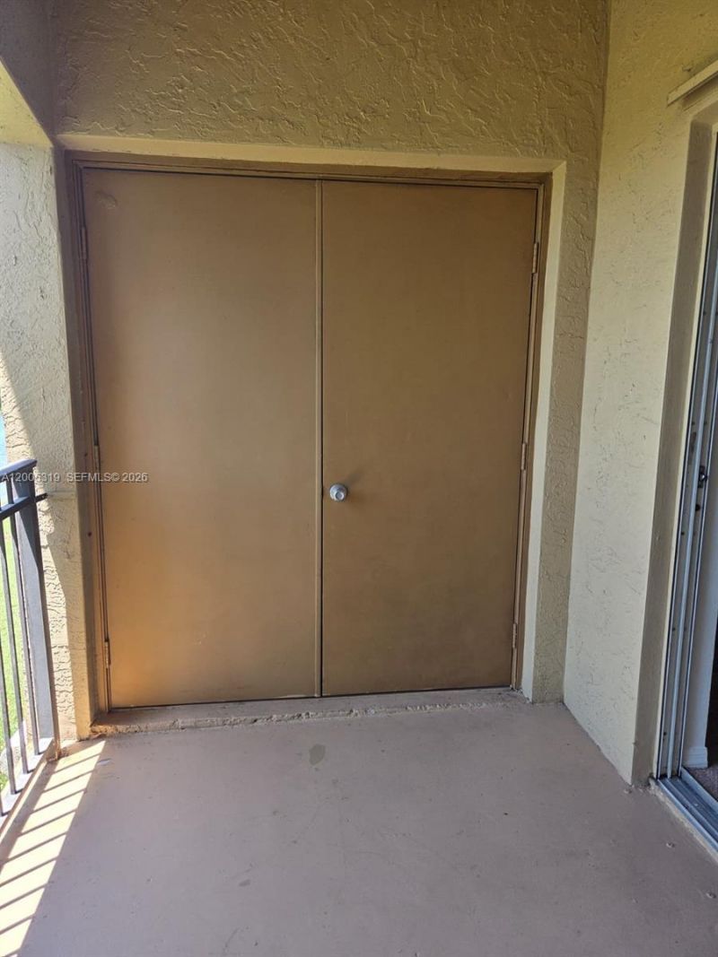 11730 SW 2nd St, Unit 12208, Pembroke Pines, FL 33025 Photo