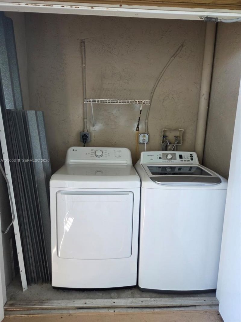 11730 SW 2nd St, Unit 12208, Pembroke Pines, FL 33025 Photo