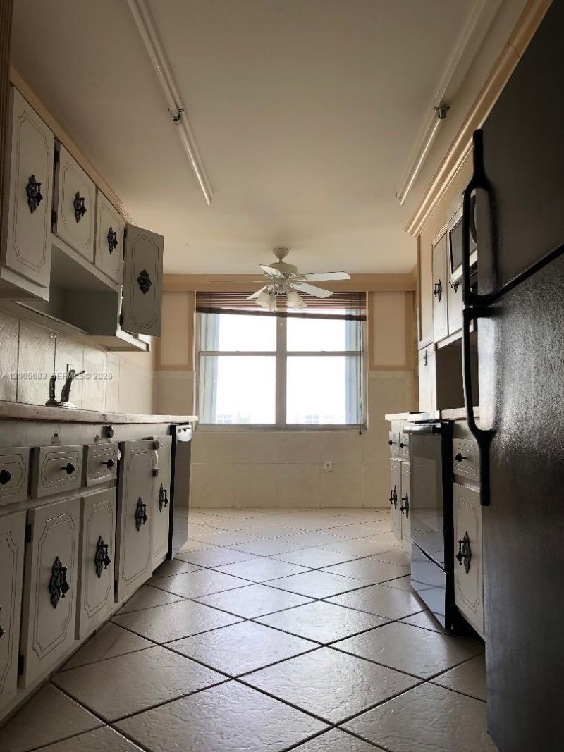 2751 S Ocean Dr , Unit 701N, Hollywood, FL 33019 Photo