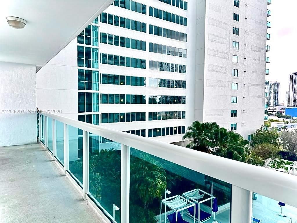 1800 N Bayshore Dr, Unit 1506, Miami, FL 33132 Photo