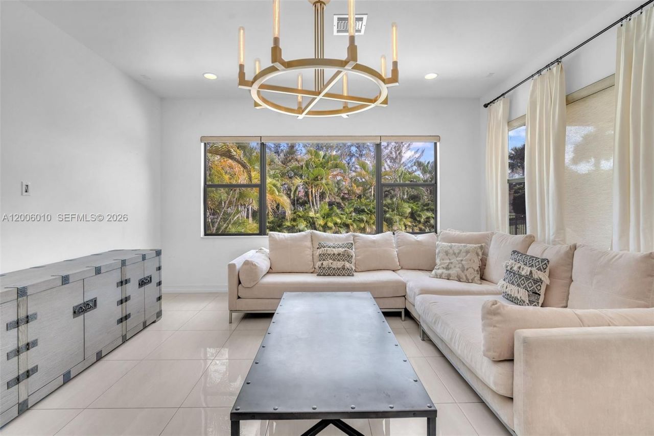 865 SW 113th Ln , Pembroke Pines, FL 33025 Photo