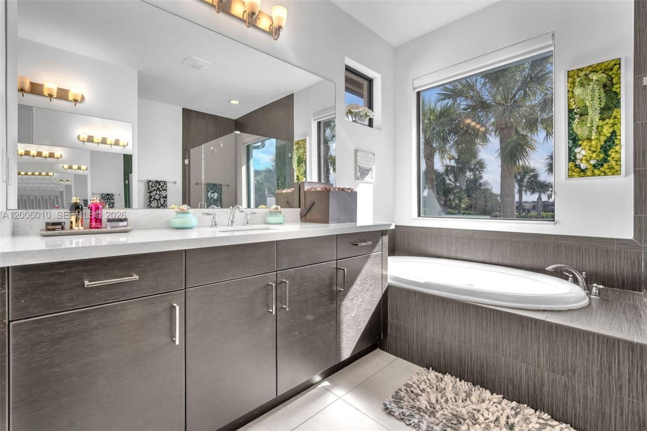 865 SW 113th Ln , Pembroke Pines, FL 33025 Photo