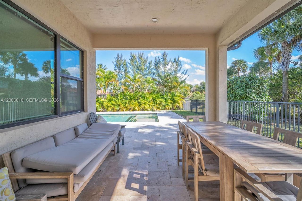 865 SW 113th Ln , Pembroke Pines, FL 33025 Photo