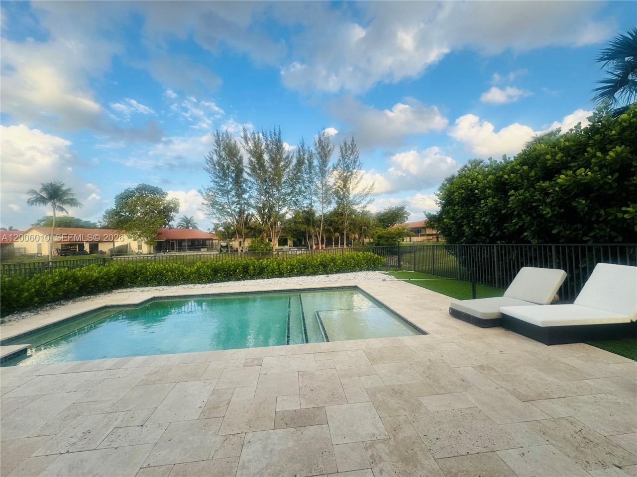 865 SW 113th Ln , Pembroke Pines, FL 33025 Photo