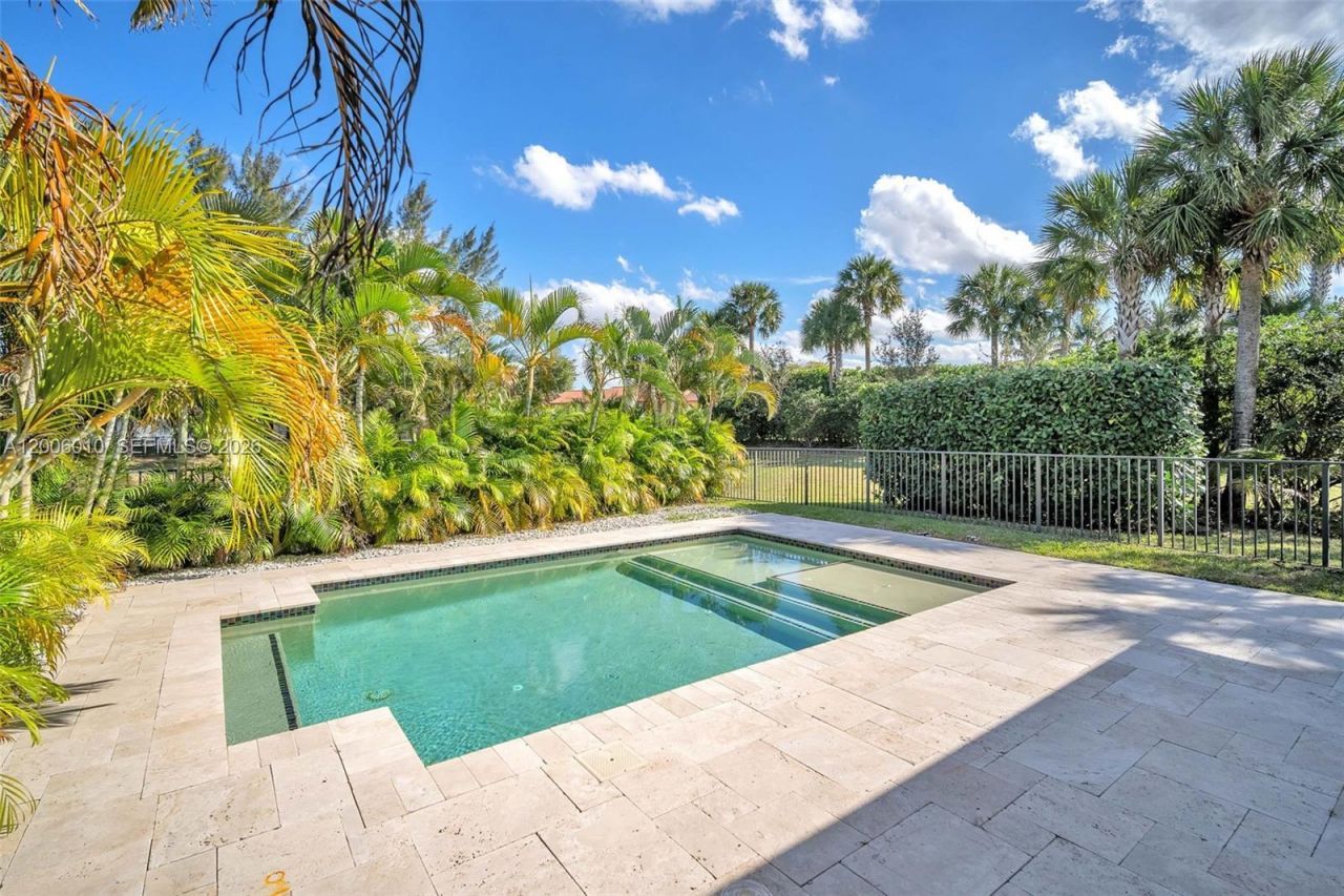 865 SW 113th Ln , Pembroke Pines, FL 33025 Photo