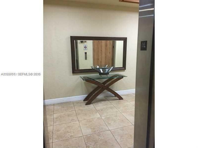 20840 San Simeon Way, Unit 209, Miami, FL 33179 Photo