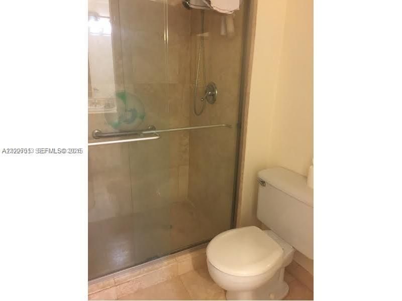 20840 San Simeon Way, Unit 209, Miami, FL 33179 Photo