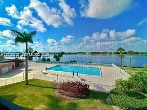 20840 San Simeon Way, Unit 209, Miami, FL 33179 Photo
