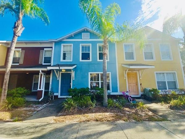 7703 N BRANCH AVENUE , TAMPA, FL 33604