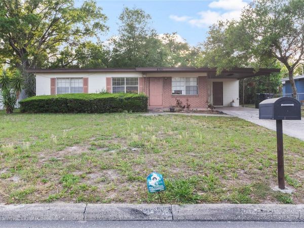 8706 EDNAM PLACE , TAMPA, FL 33604